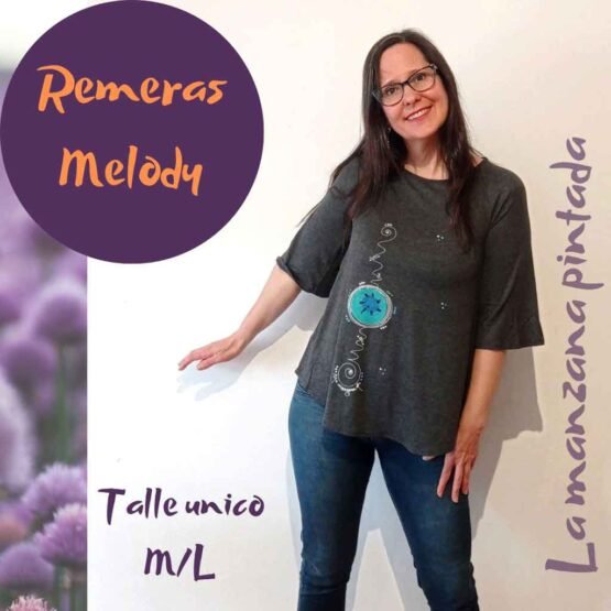 Remeras Melody gris topo